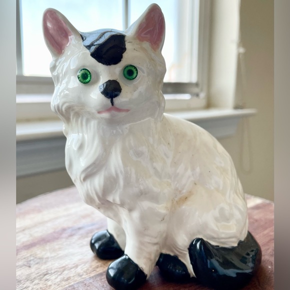 Vintage ceramic white and black cat - Picture 1 of 5